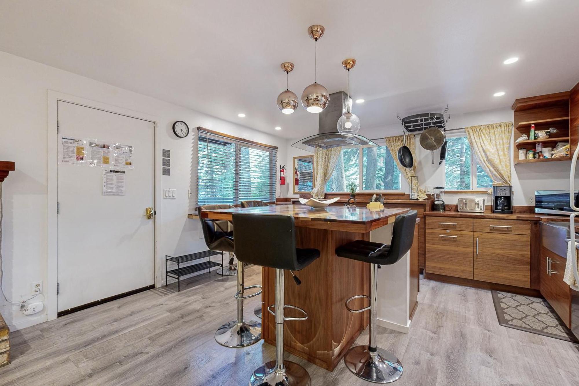 Charming Lake Tahoe Cabin Carnelian Bay エクステリア 写真