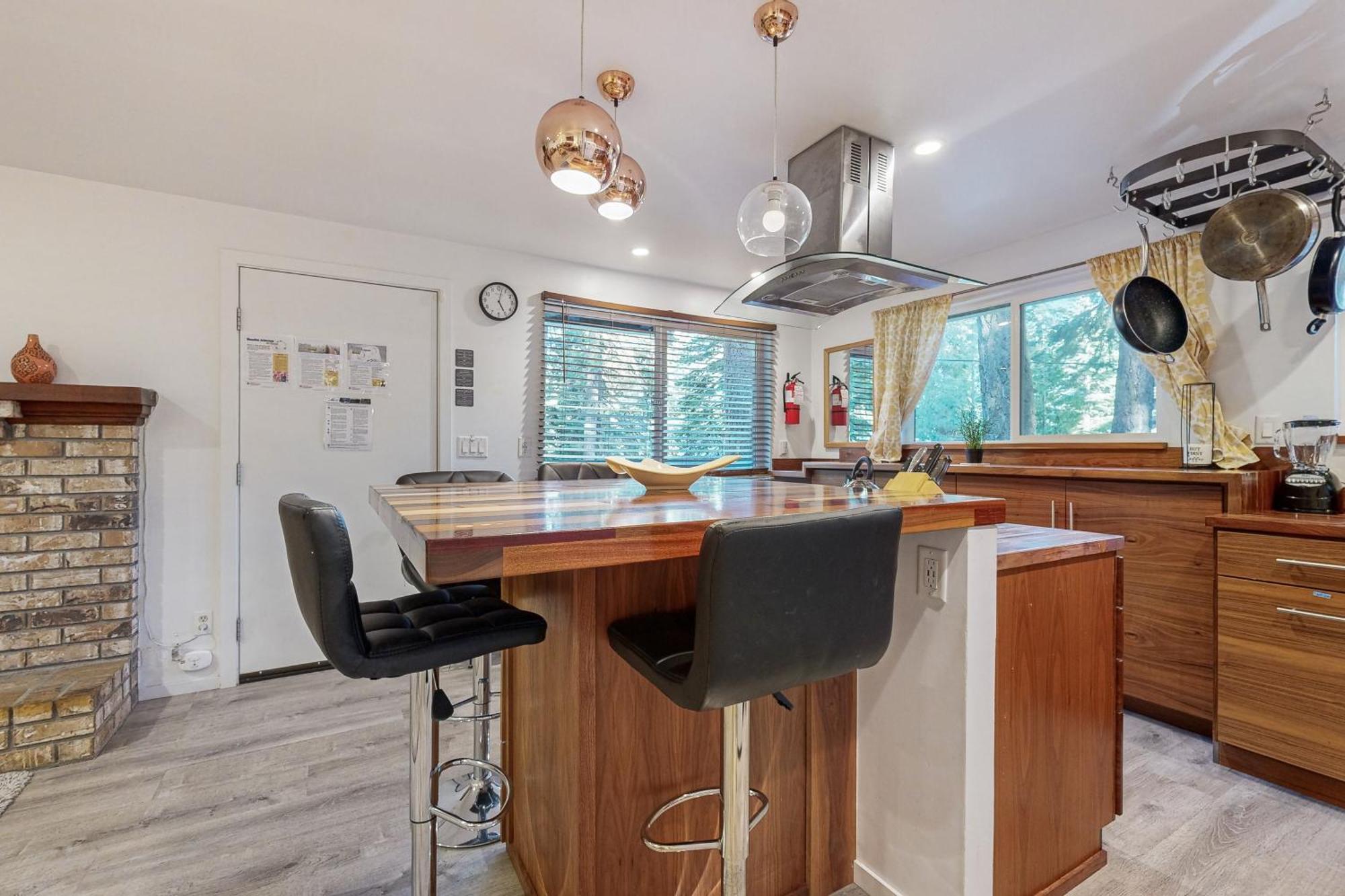 Charming Lake Tahoe Cabin Carnelian Bay エクステリア 写真